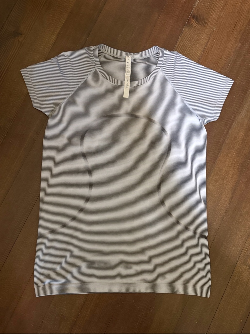 lululemon athletica Women's Short Sleeve Stripe Tee in Light Gray and White